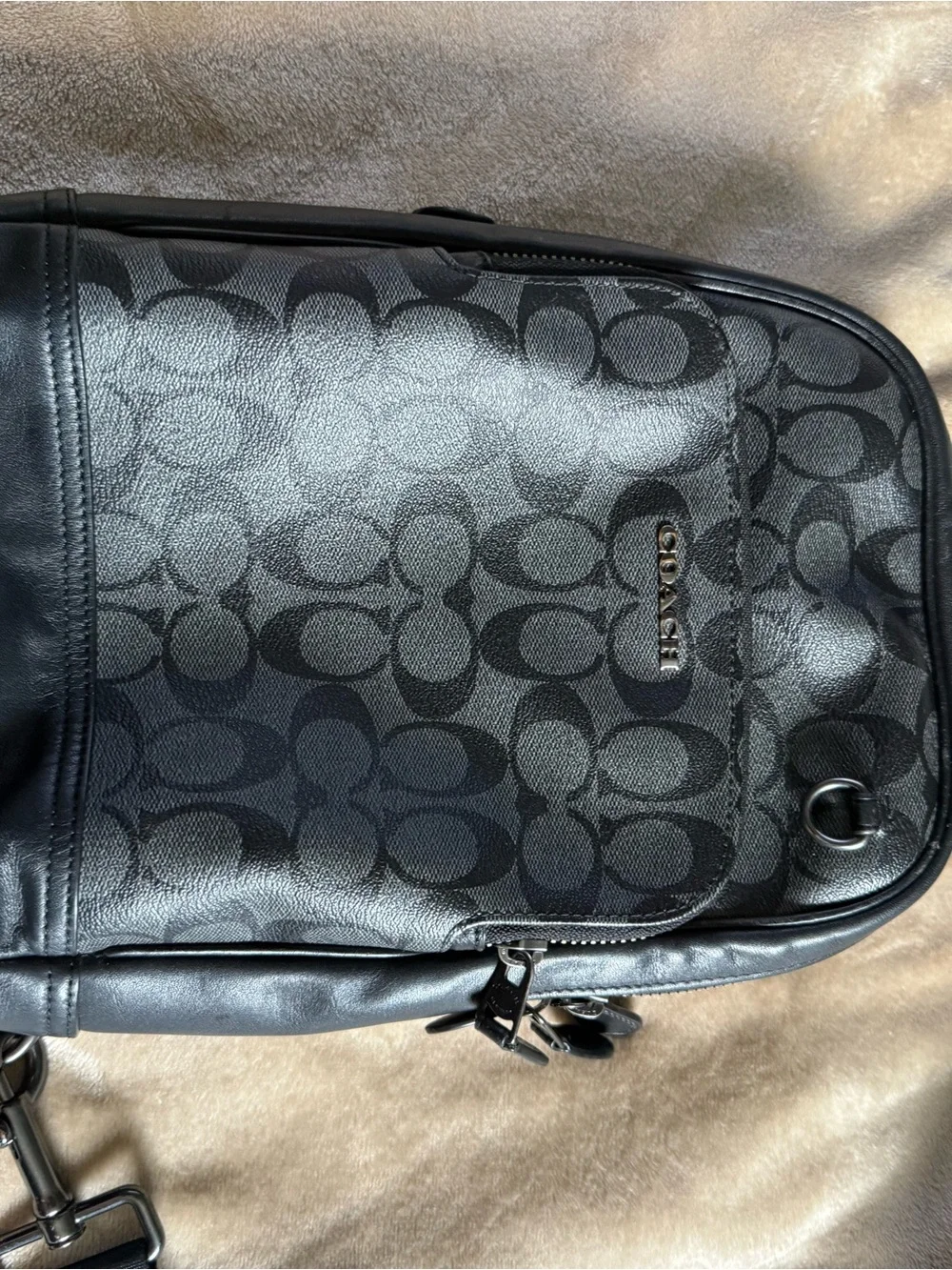 Men's Black Textured Duffel Bag with Shoulder Strap